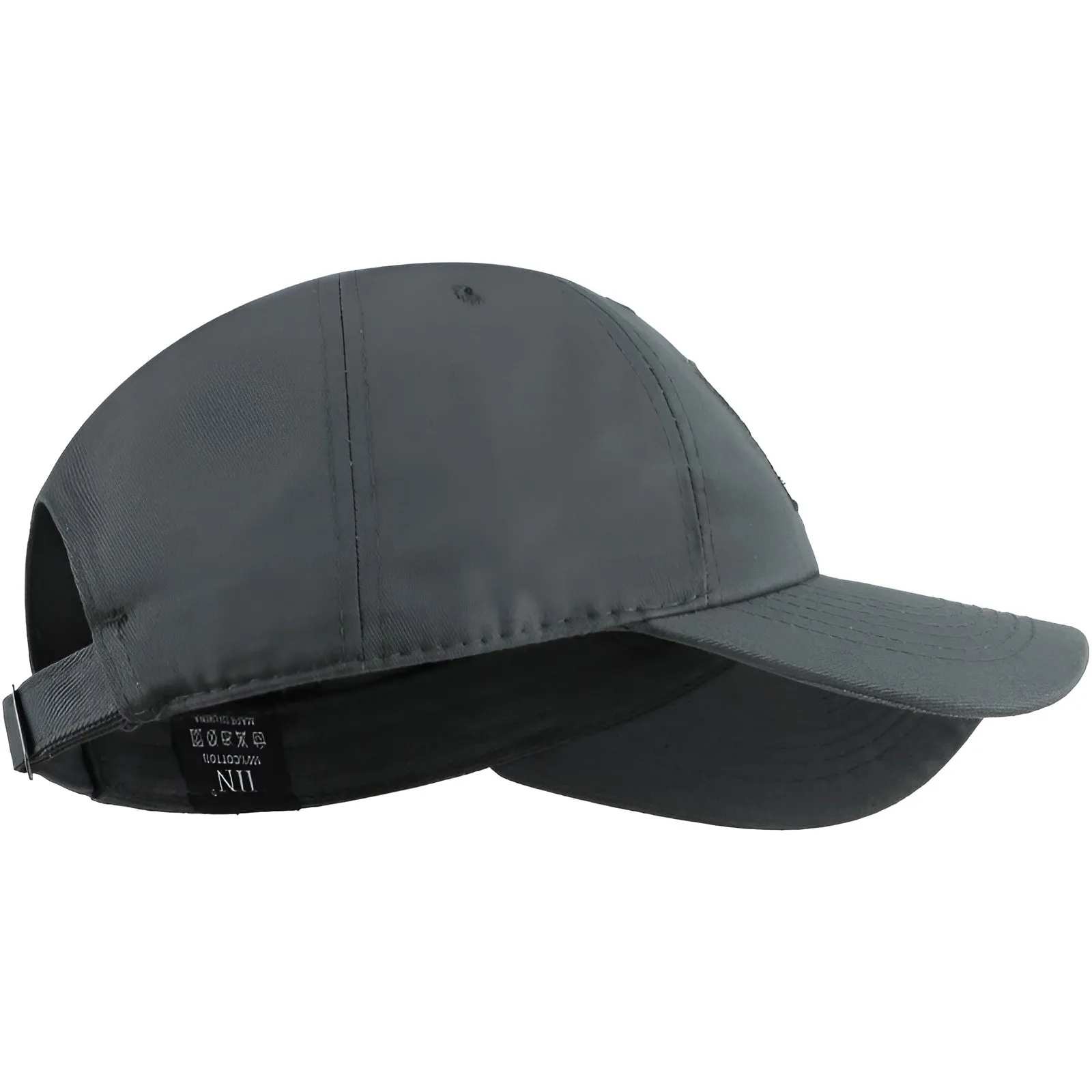 Adjustable Baseball Cap With Embroidered Flag Design