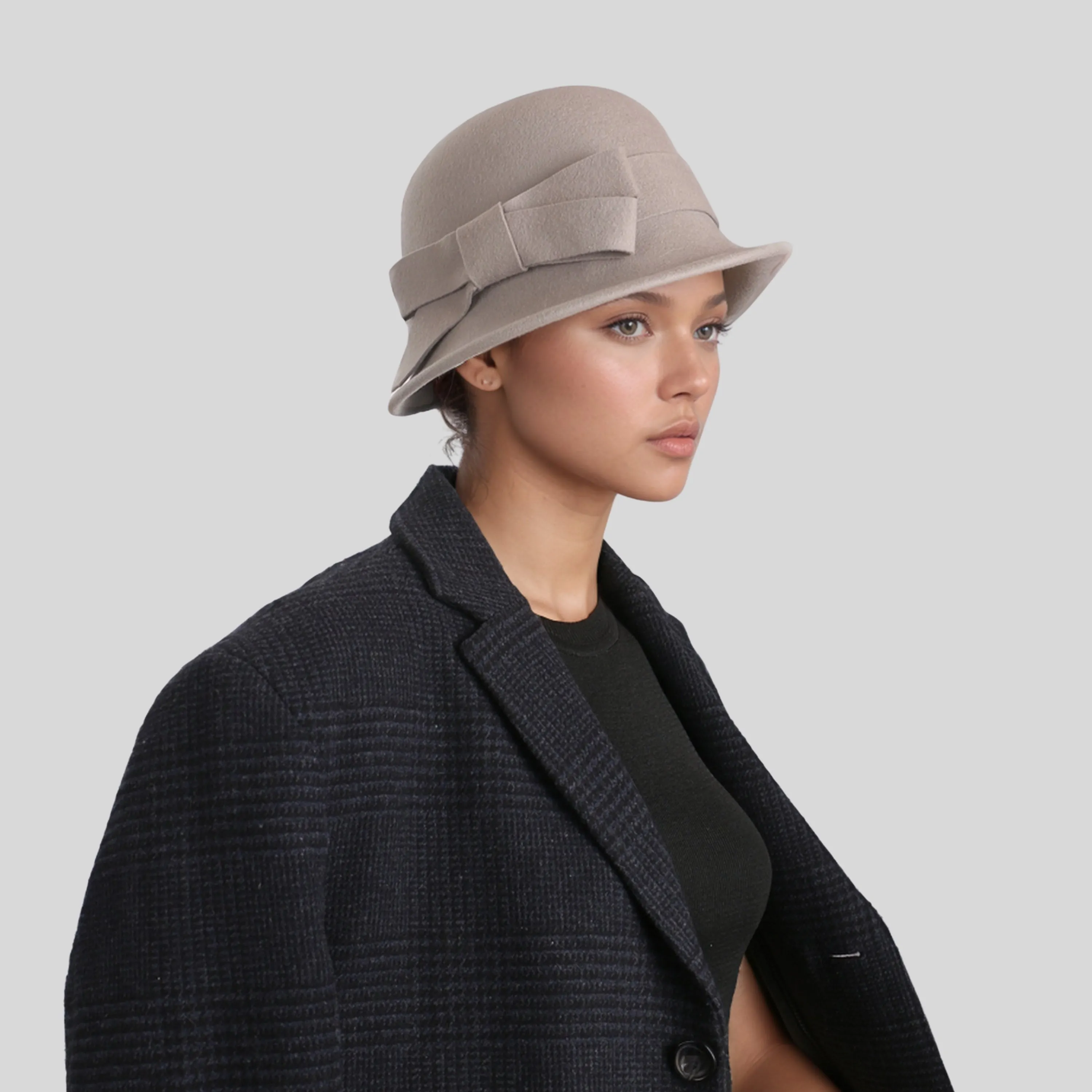 Elegant Vintage Women's Wool Cloche Bucket Hats