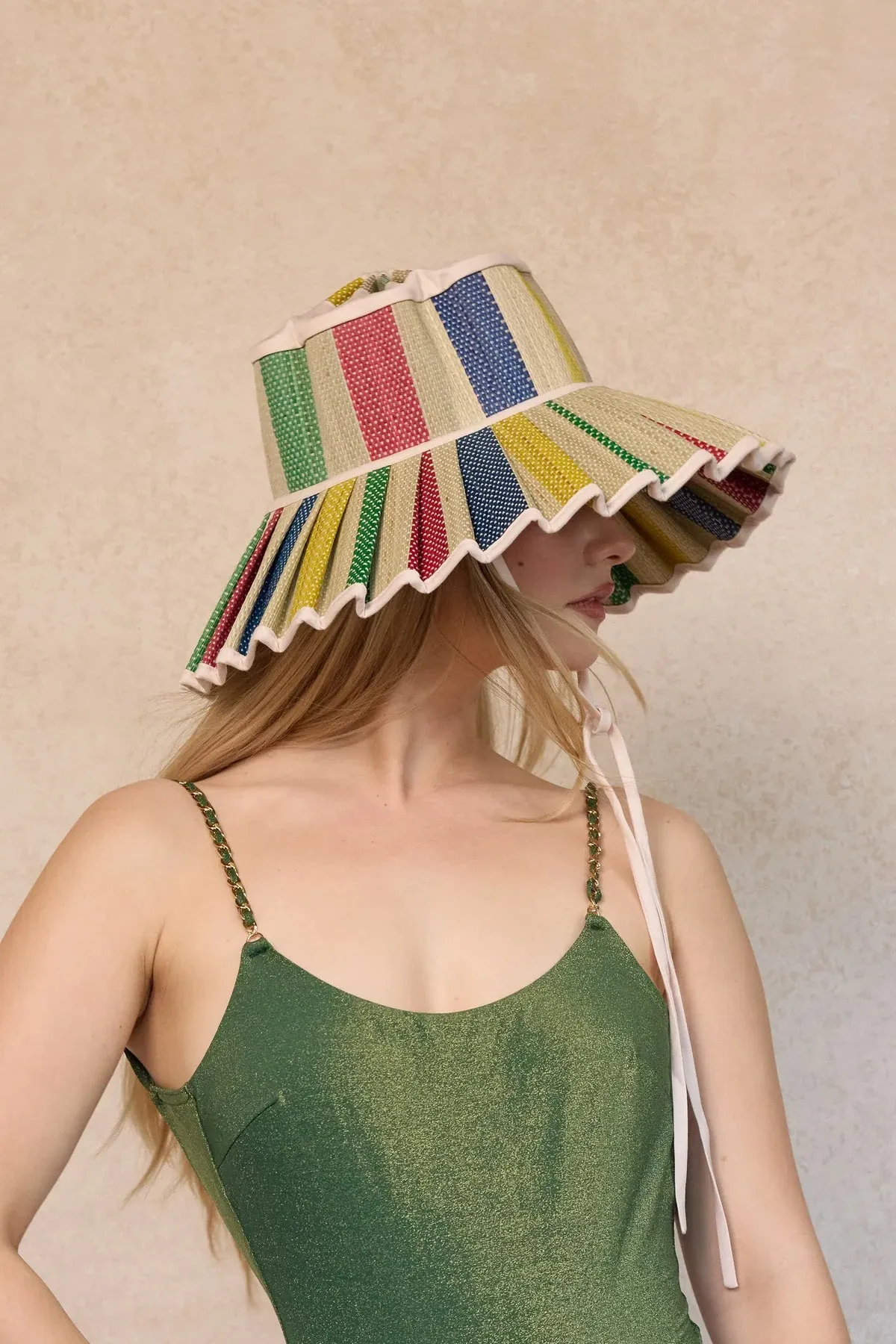 Lorna Murray x Kathy Hilton Ladies Luxe Maxi Capri Hat Sun Bathe Summer White