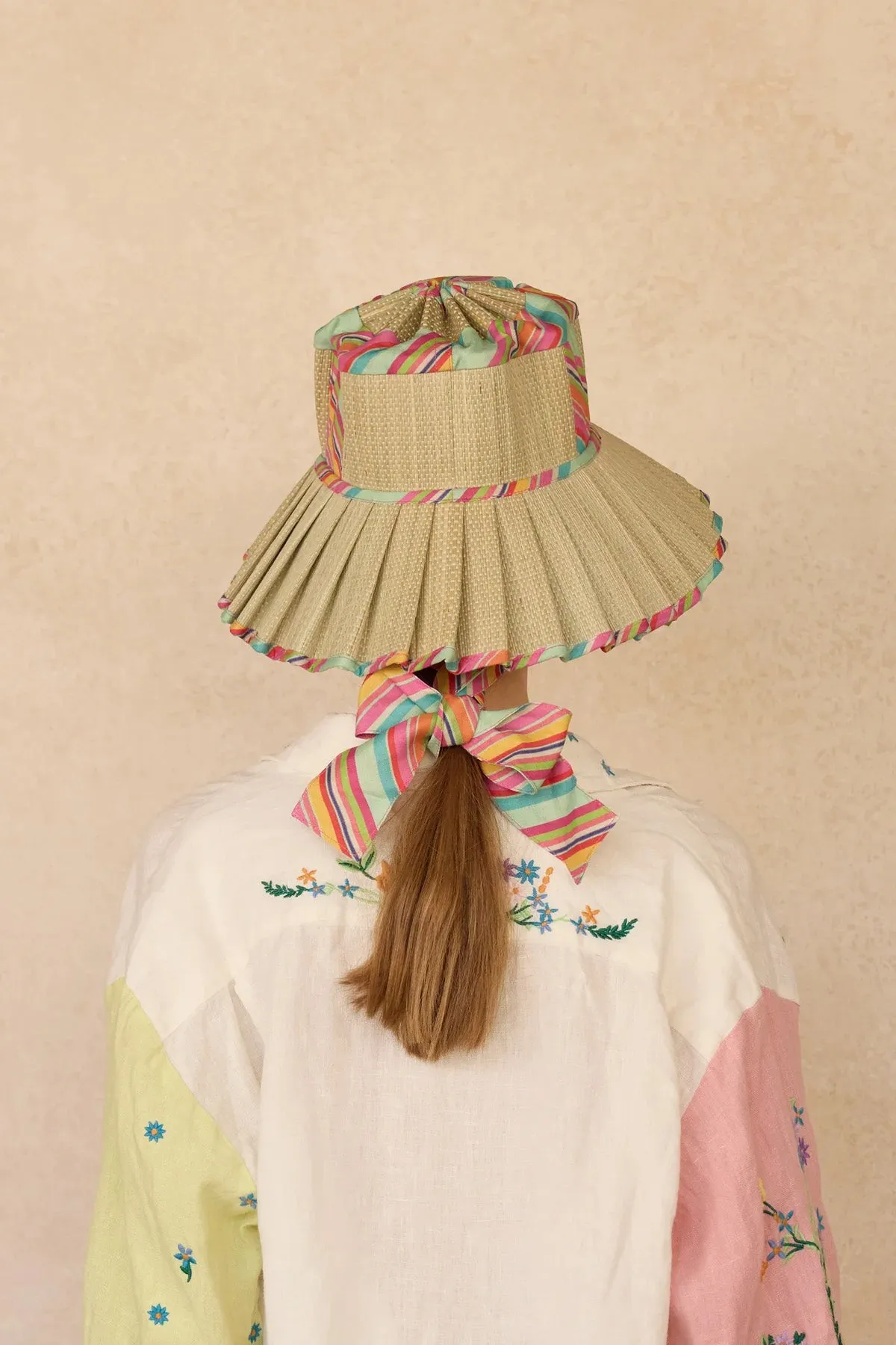 Lorna Murray x Kathy Hilton Ladies Luxe Maxi Ravello Hat Pool Float